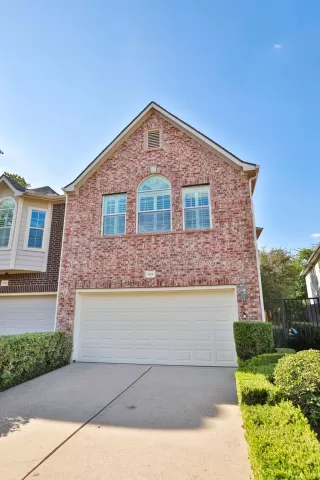 Photo #1: 73723104 Listing 