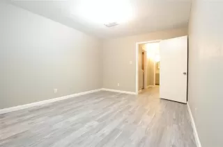 Photo #6: 73740028 Listing