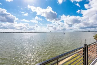 Photo #6: 74057910 Listing 