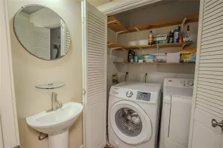 Photo #6: 74289187 Listing 