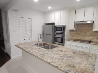 Photo #1: 74353517 Listing 