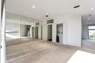 Photo #5: 74367119 Listing 