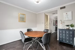 Photo #5: 75161472 Listing