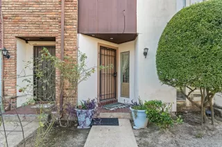 Primary Photo for MLS#: 75339922