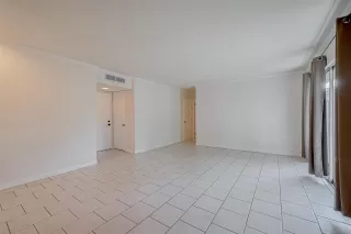 Photo #5: 75435824 Listing 