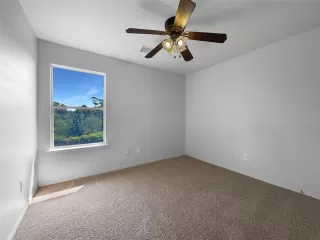 Photo #4: 7562946 Listing