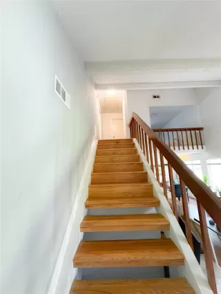 Photo #3: 7562961 Listing 