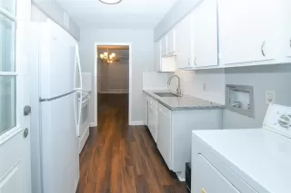 Photo #5: 75935727 Listing 