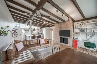 Photo #6: 76051205 Listing 