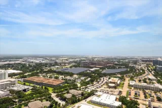 Photo #6: 76577682 Listing 