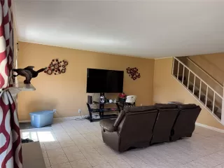 Photo #3: 77026152 Listing 