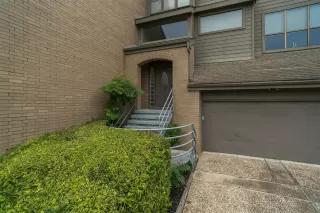 Photo #1: 77065642 Listing 