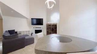 Photo #4: 77353901 Listing 