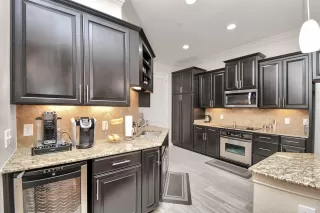 Photo #4: 7744354 Listing 