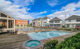 Photo #4: 77457848 Listing 