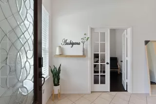 Photo #3: 77487597 Listing