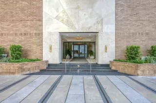 Photo #1: 77861814 Listing