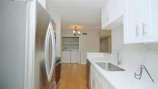 Photo #4: 77980384 Listing 