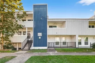 Photo #1: 78157447 Listing 