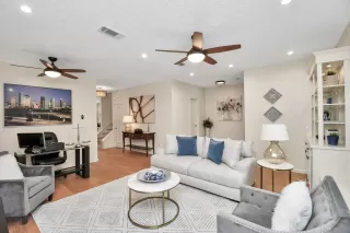 Photo #1: 78162032 Listing 