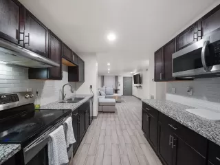 Photo #6: 78165147 Listing 