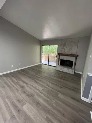 Photo #5: 785448 Listing 