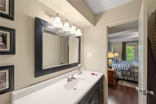 Photo #5: 78613771 Listing 