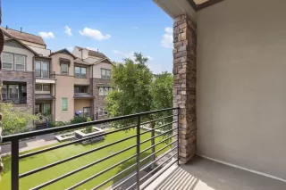 Photo #3: 78769344 Listing 