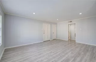 Photo #5: 79032487 Listing 