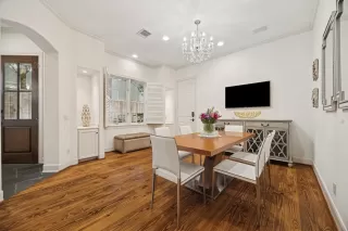 Photo #6: 79231375 Listing 