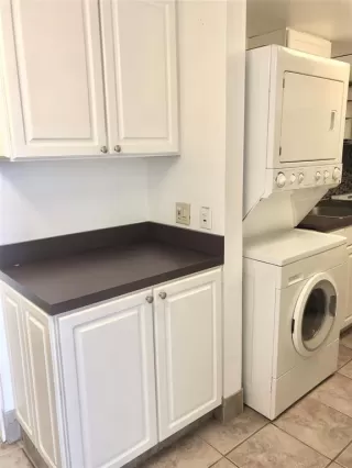 Photo #5: 79254928 Listing