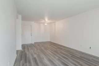 Photo #2: 79272390 Listing 