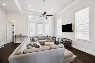 Photo #6: 79451805 Listing 