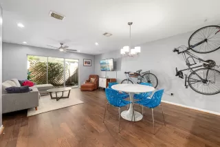 Photo #3: 79860316 Listing 