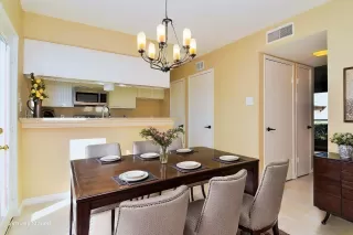 Photo #1: 7996218 Listing 