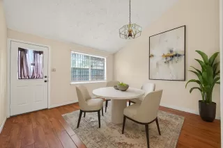 Photo #1: 80038517 Listing 