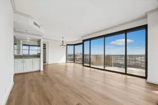 Photo #3: 80217114 Listing 