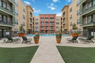 Photo #2: 80413046 Listing 