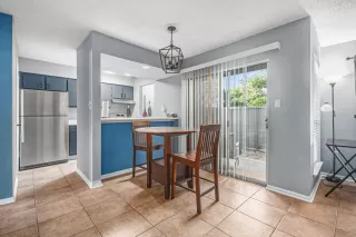 Photo #4: 80532549 Listing 