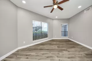 Photo #3: 8064845 Listing 