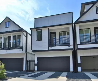 More Details about MLS # 80799961 : 912A W 21ST STREET