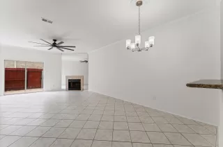 Photo #4: 80869837 Listing 