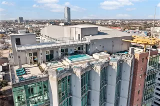 Photo #1: 8097958 Listing 