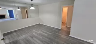 Photo #2: 81092275 Listing 