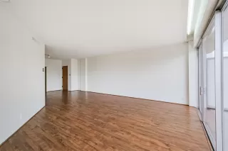 Photo #2: 81650941 Listing