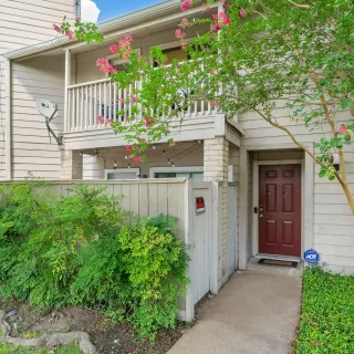 Photo #1: 81852021 Listing 