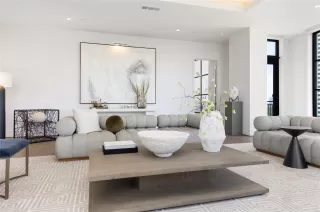 Photo #4: 82242678 Listing