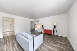 Photo #6: 82458668 Listing 