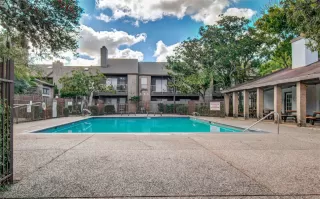 Photo #3: 83023785 Listing 