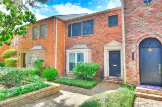 Photo #3: 83271173 Listing 